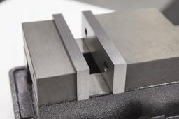 Тиски станочные Stalex QM16100 - 3