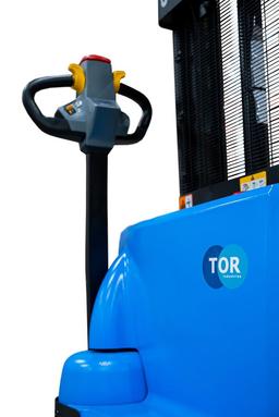 Штабелер самоходный 1,5 т 2,5 м TOR WS15H-2500SC PRO Li-ion 24/60 В/Ач контр. скорости подъема  - 10