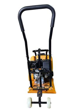 Виброплита TOR C-60(X)  67кг, 15кН (Loncin) бак, коврик, колесный комплект - 3