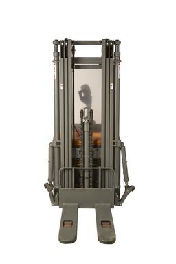 Штабелер самоходный 2,0 т 4,5 м XILIN CDDK20 (с платформой), 1005280 - 6